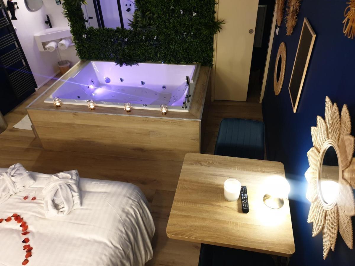 La Parenthese Envoutee Aparthotel Amiens Exterior photo